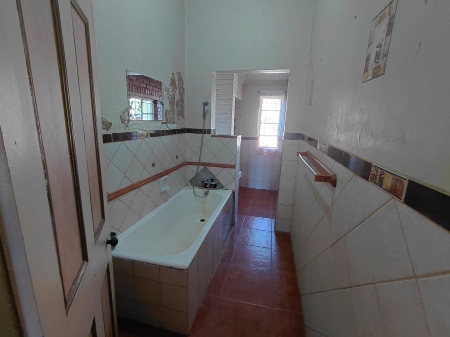 3 Bedroom Property for Sale in Kroonheuwel Free State